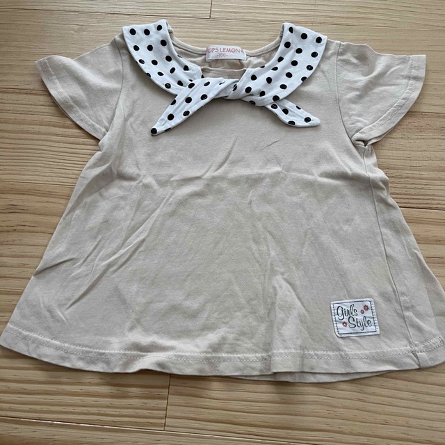 半袖Tシャツ　女の子　100 キッズ/ベビー/マタニティのキッズ服女の子用(90cm~)(Tシャツ/カットソー)の商品写真