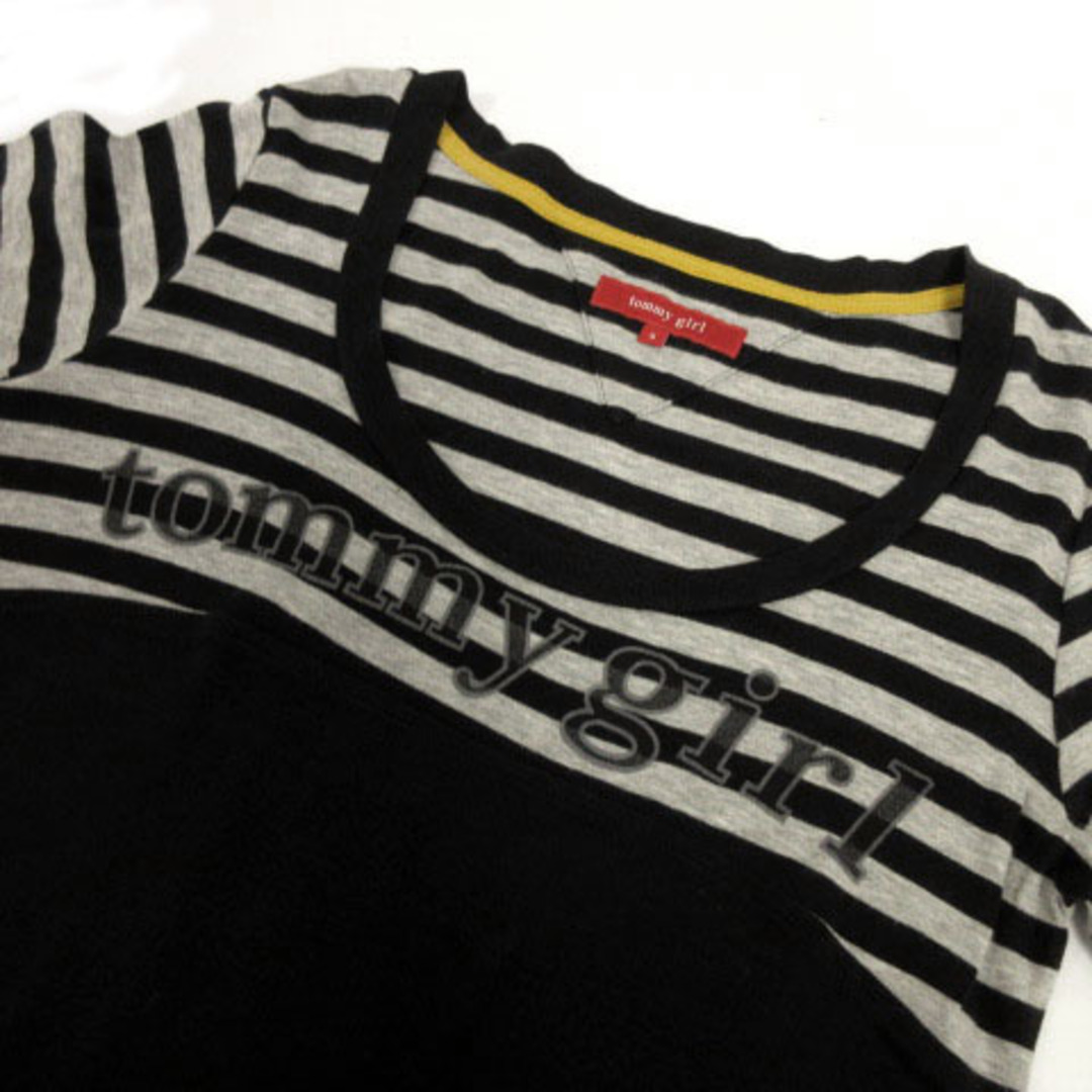 tommy girl(トミーガール)のトミーガール ワンピース Uネック ミディ丈 ロゴ ボーダー グレー 黒 S レディースのワンピース(ひざ丈ワンピース)の商品写真