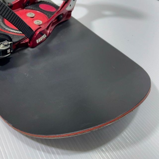 ROSSIGNOL(ロシニョール)のロシニョール　the mini 121cm　ビンディング付き　ソールガード付 スポーツ/アウトドアのスノーボード(ボード)の商品写真
