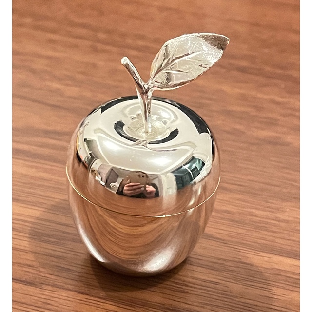 美品 希少】TIFFANY&Co. MAKERS りんご ケース-