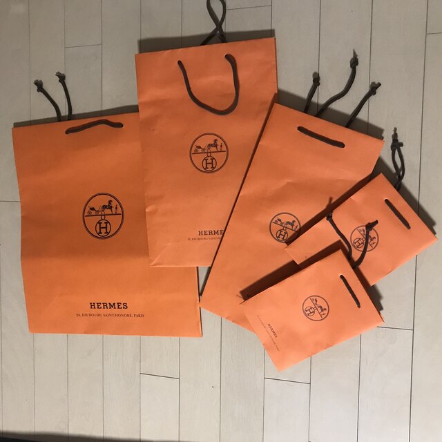 美品 HERMES エルメス紙袋(中) 5枚セット-