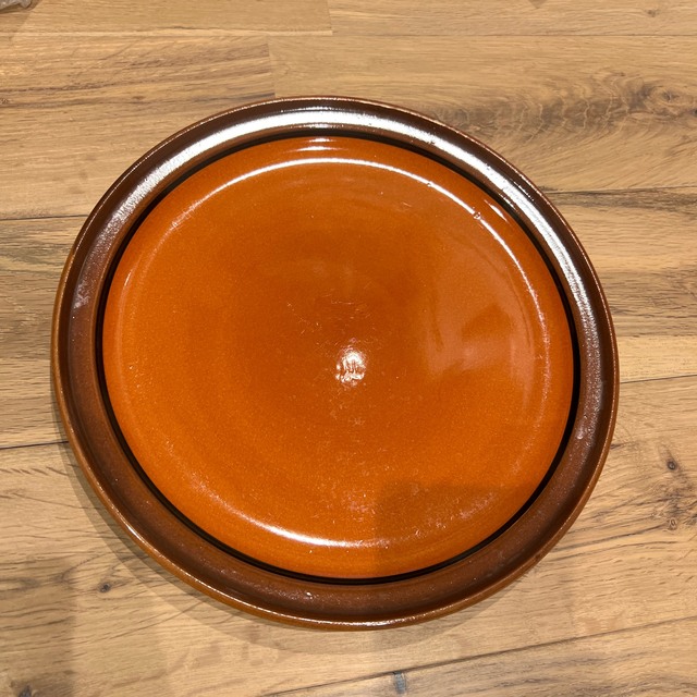 陶器　皿　ブラウン by ORIENT STONE  インテリア/住まい/日用品のキッチン/食器(食器)の商品写真