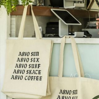 ハワイ ARVO トートバッグ　カカアコ ARVOcafe アーヴォ