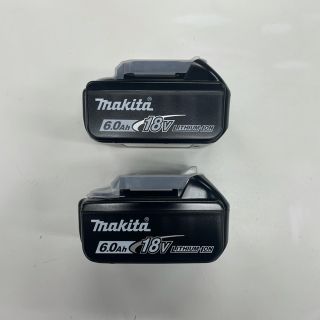 マキタ(Makita)のマキタ　18V 6.0Ah バッテリー　BL1860B 新品2個　充電器付(工具)