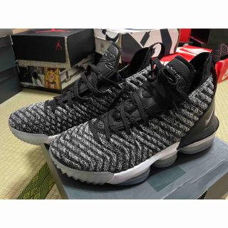 ナイキ(NIKE)のNIKE LEBRON16 ナイキ レブロン16(スニーカー)