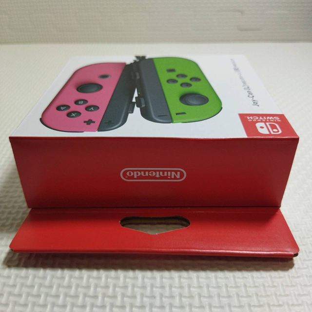 Nintendo Switch(ニンテンドースイッチ)の任天堂 Switch Joy-Con(L)ネオングリーン/(R)ネオンピンク エンタメ/ホビーのゲームソフト/ゲーム機本体(携帯用ゲーム機本体)の商品写真