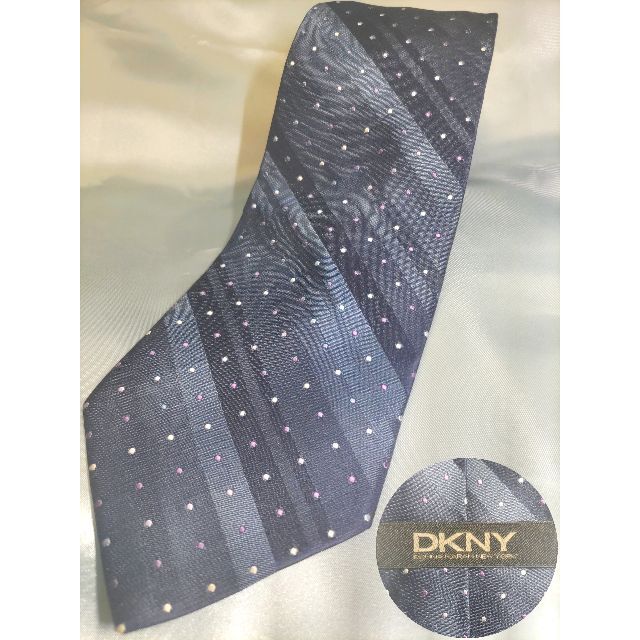 DKNY(ダナキャランニューヨーク)の【匿名配送】[DKNY/ダナキャランニューヨーク] ネクタイ　中古 メンズのファッション小物(ネクタイ)の商品写真