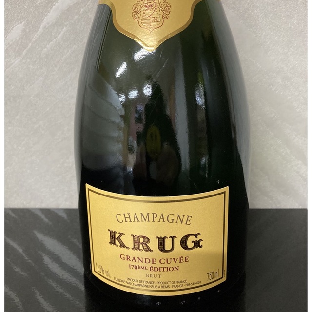 Krug(クリュッグ)の最終値下げ⭐️2本セット クリュッグ・グラン・キュヴェ  新品　送料込み⭐️ 食品/飲料/酒の酒(シャンパン/スパークリングワイン)の商品写真