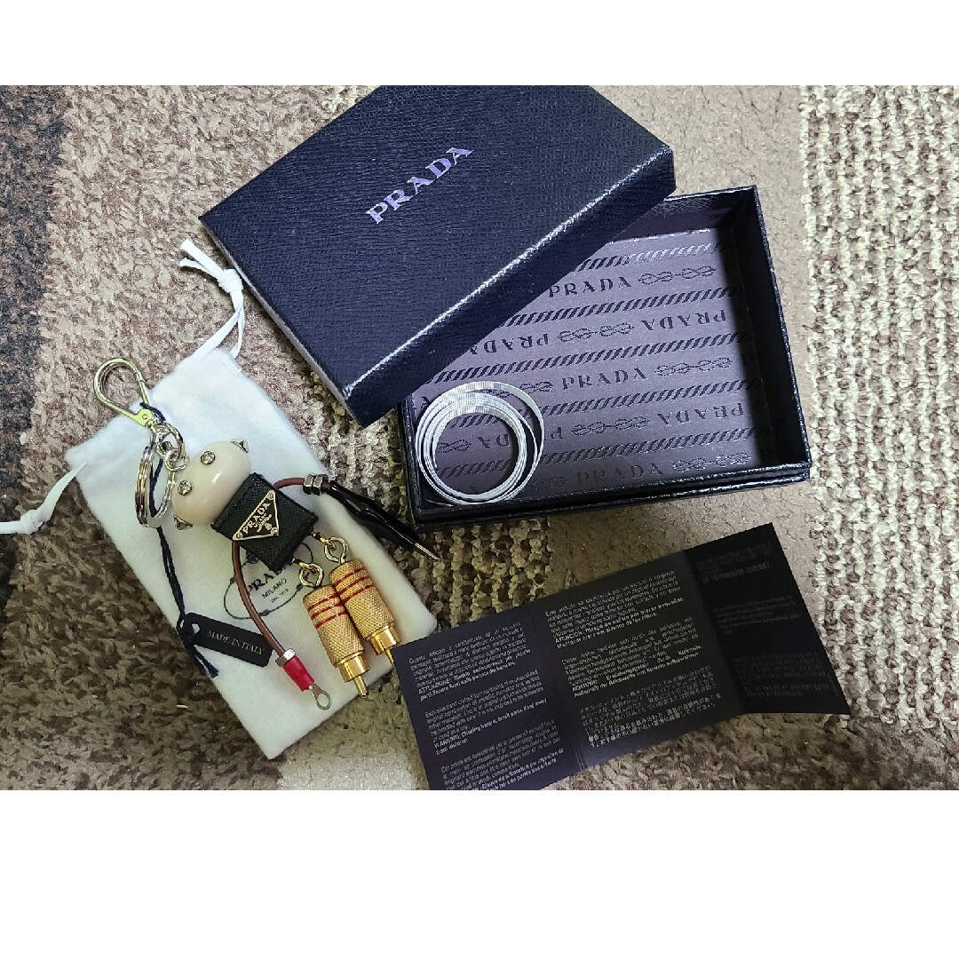 PRADA(プラダ)の【PRADA】プラダ×キーホルダー×チャーム×未使用 レディースのファッション小物(キーホルダー)の商品写真