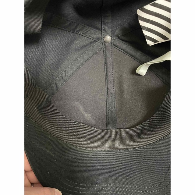 off-white/baseball cap