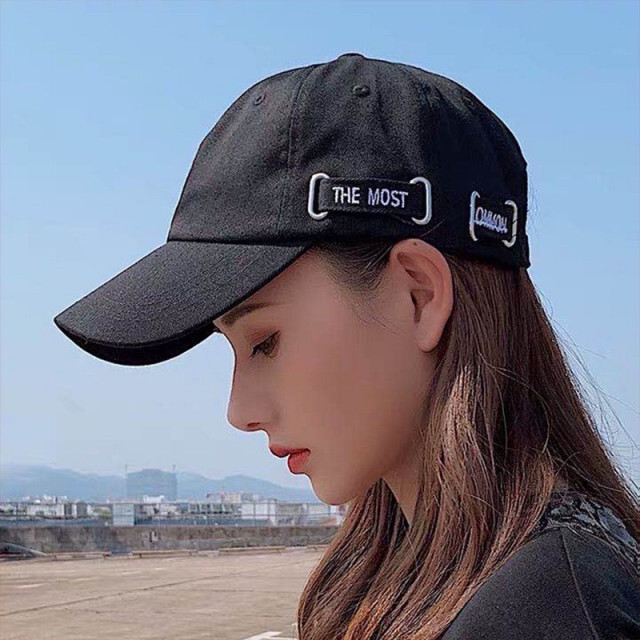 メンズ キャップ 兼用 黒 ロゴ サイズ調整 韓国 ストリート系 B系