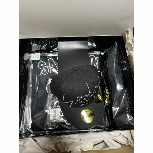 G坂本選手GIANTS × Yohji Yamamoto PREMIUM BOX-