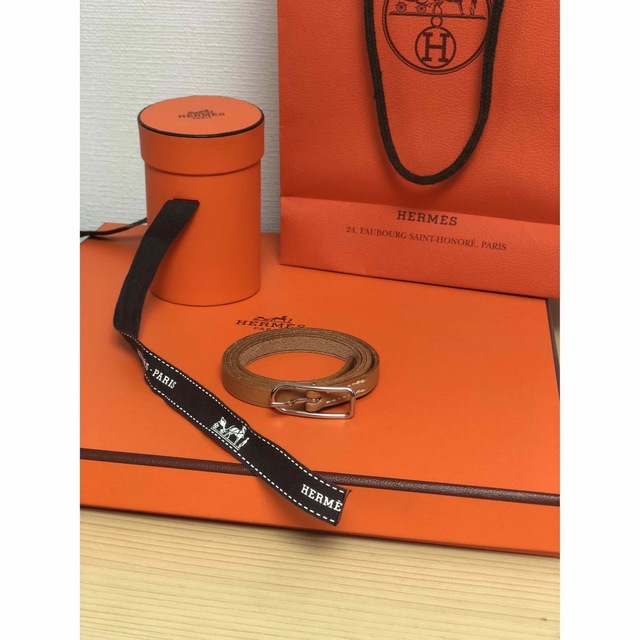 HERMES エルメス　ベルト　箱付き　ブレスレット　バングル　アクセサリー　革