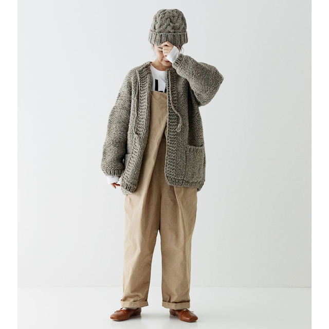 ネストローブ チノフロントホックサロペット