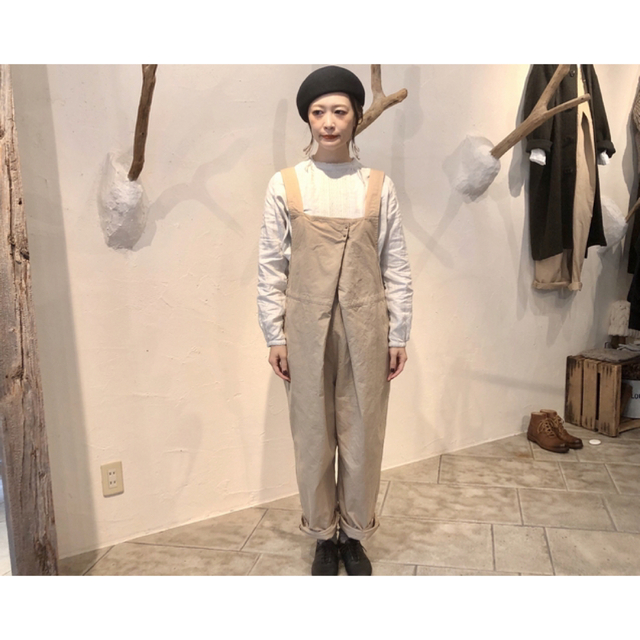 nest robe(ネストローブ)| チノフロントホックサロペット-