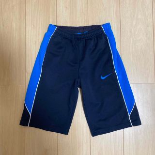 ナイキ(NIKE)のうさこ様専用☆NIKE  ハーフパンツ　M(パンツ/スパッツ)