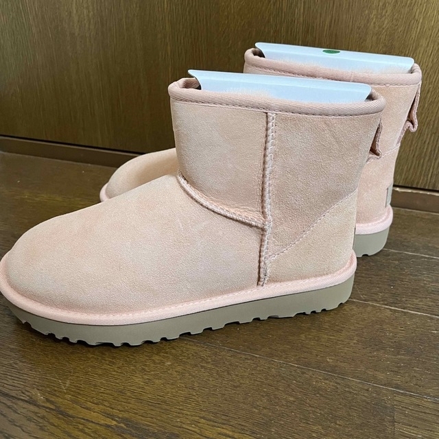 UGG ブーツ　ピンク　薄いピンク