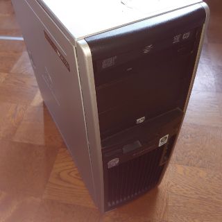 ヒューレットパッカード(HP)のhp xw4600 ワークステーション 送料込み！ジャンク！処分！(デスクトップ型PC)