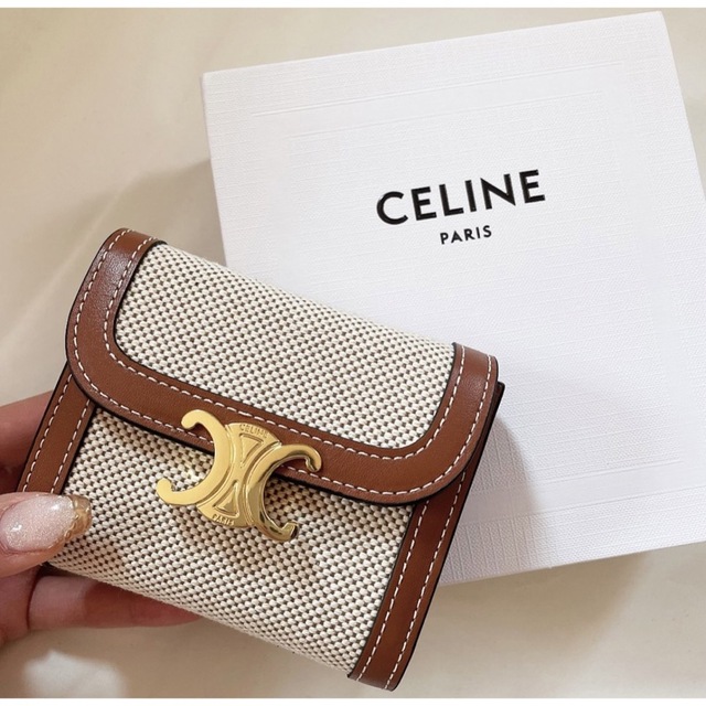 ☆大感謝セール】 celine セリーヌ/スモールウォレット トリオンフ 財布