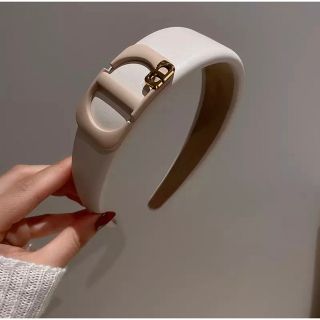カチューシャ ヘアバンド ディオール クリスチャンディオール ヘアアクセサリー
