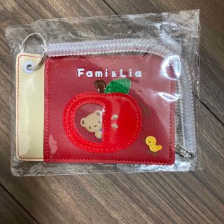 ファミリア(familiar)のファミリア　パスケース　定期入れ　新品(パスケース/IDカードホルダー)