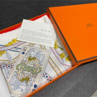 Hermes - エルメス カレ 70 ピケ ハートのクイーン スカーフ 新品未