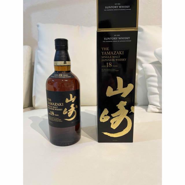 食品/飲料/酒サントリー山崎18年（サントリー正規品）