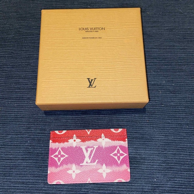 【極美品????】LOUIS VUITTONカードケース