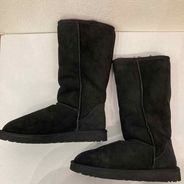 【未使用】UGG アグ　ムートンブーツ　ロング　トール　黒　ブラック　ボア　新品