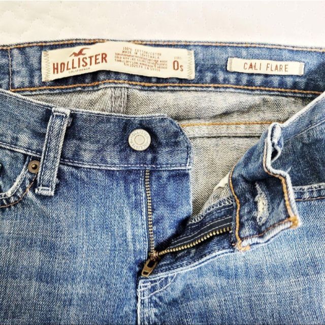 Hollister(ホリスター)の美品 HOLLISTER ホリスター デニム フレア ジーンズ レディース S レディースのパンツ(デニム/ジーンズ)の商品写真