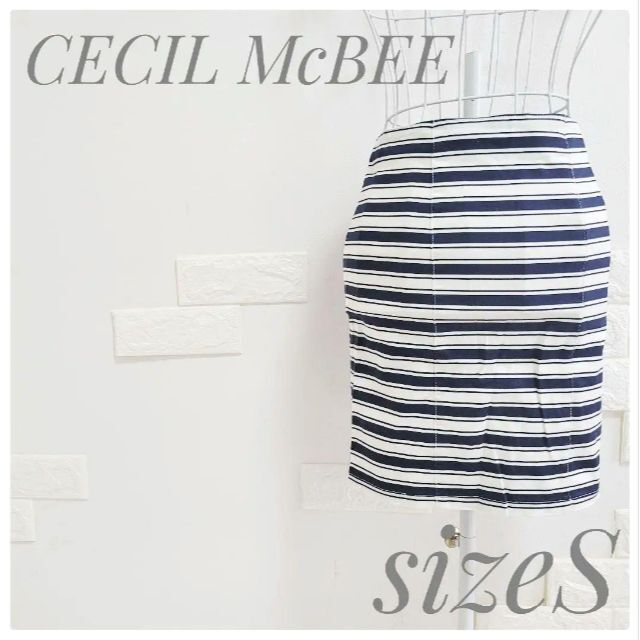 CECIL McBEE(セシルマクビー)の美品 CECILMcBEE セシルマクビー ボーダー タイトスカート レディースのスカート(ミニスカート)の商品写真