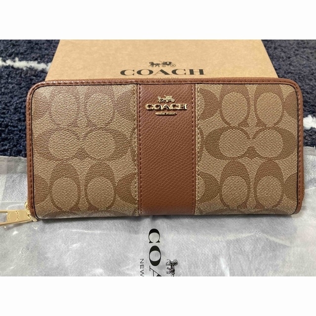 COACH - 新品未使用coach 二つ折り財布、長財布2点セットの通販 by H