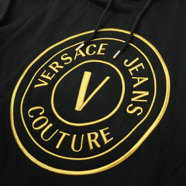 VERSACE - VERSACE JEANS COUTURE パーカー ブラック Lサイズの VERSACE - VERSACE JEANS COUTURE パーカー ブラック Lサイズの
