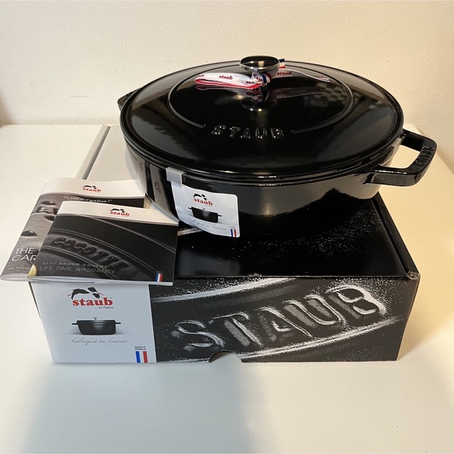 STAUB(ストウブ)の新品未使用 STAUBストウブブレイザー　ソテーパン 26 シャイニーブラック インテリア/住まい/日用品のキッチン/食器(鍋/フライパン)の商品写真