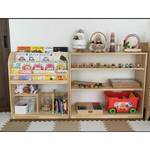nora様おもちゃ棚（横幅1000.可動棚、ブラウン） インテリア/住まい/日用品の収納家具(本収納)の商品写真