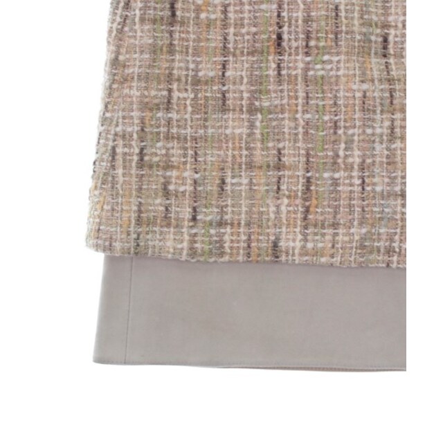 VALENTINO(ヴァレンティノ)のVALENTINO ひざ丈スカート 8(M位) ベージュx黄緑x白等(総柄) 【古着】【中古】 レディースのスカート(ひざ丈スカート)の商品写真