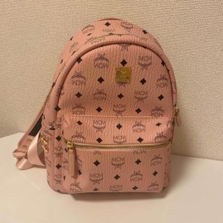 エムシーエム(MCM)のMCM ピンク　リュック(リュック/バックパック)