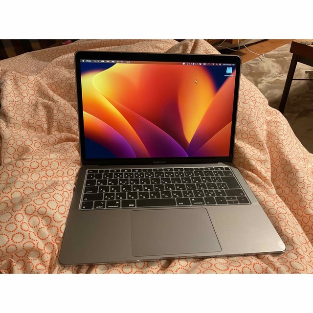 MacBook Air M1 8G 256 アップルケア2年付き