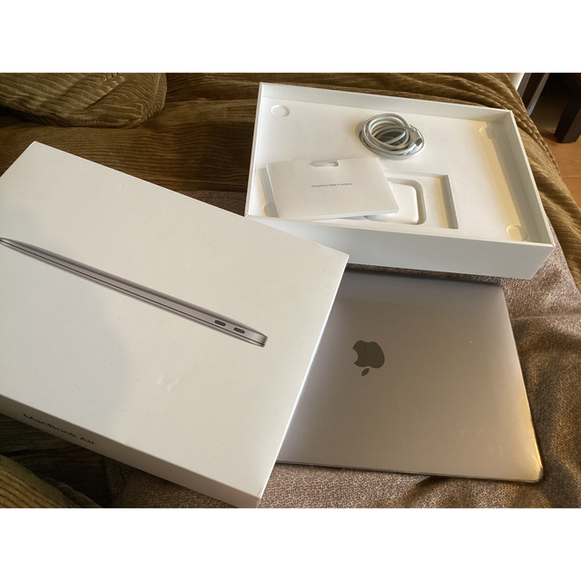 MacBook Air M1 8G 256 アップルケア2年付き スマホ/家電/カメラのPC/タブレット(ノートPC)の商品写真