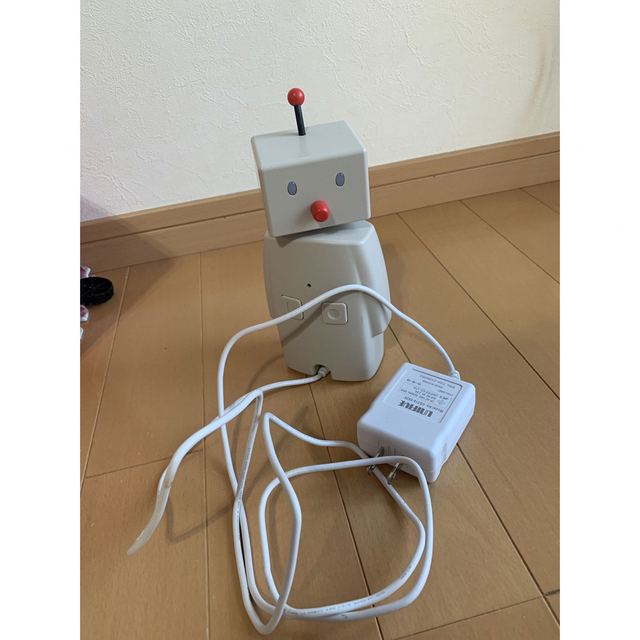 DMM(ディーエムエム)のBOCCO bocco ボッコ　コミュニケーションロボット　ユカイ　お留守番 スマホ/家電/カメラのスマホ/家電/カメラ その他(その他)の商品写真