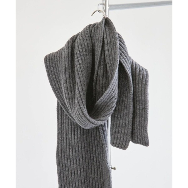 TODAYFUL(トゥデイフル)の新品TODAYFUL　Wool Rib Stoleウールリブストール　チャコール レディースのファッション小物(ストール/パシュミナ)の商品写真