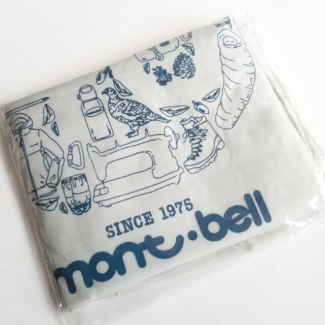 mont bell(モンベル)の新品　エコバッグ　モンベル　40周年　mont-bell　ショッピングバッグc レディースのバッグ(エコバッグ)の商品写真