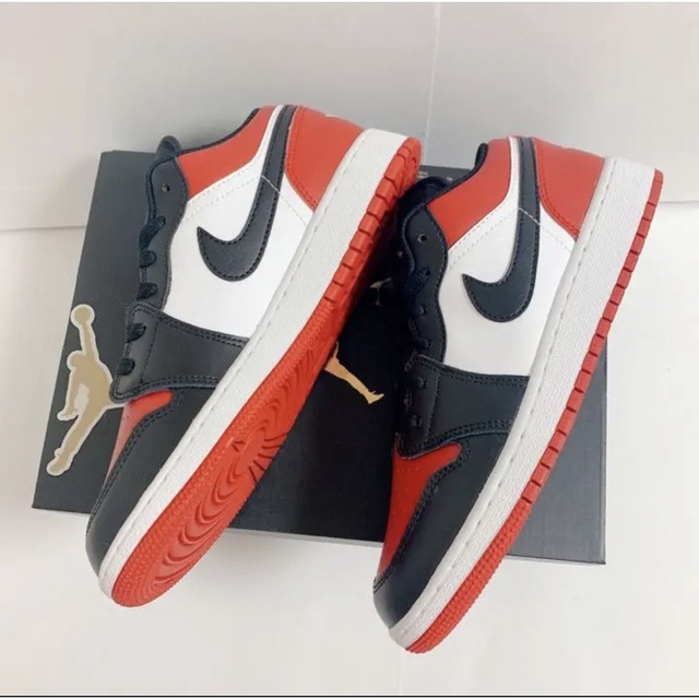 24cm NIKE WMNS AIR JORDAN 1 LOW 黒 BRED