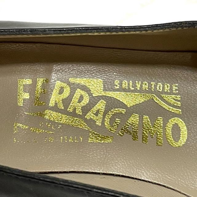 Salvatore Ferragamo(サルヴァトーレフェラガモ)のサルバトーレフェラガモ パンプス 5 1/2D - レディースの靴/シューズ(ハイヒール/パンプス)の商品写真