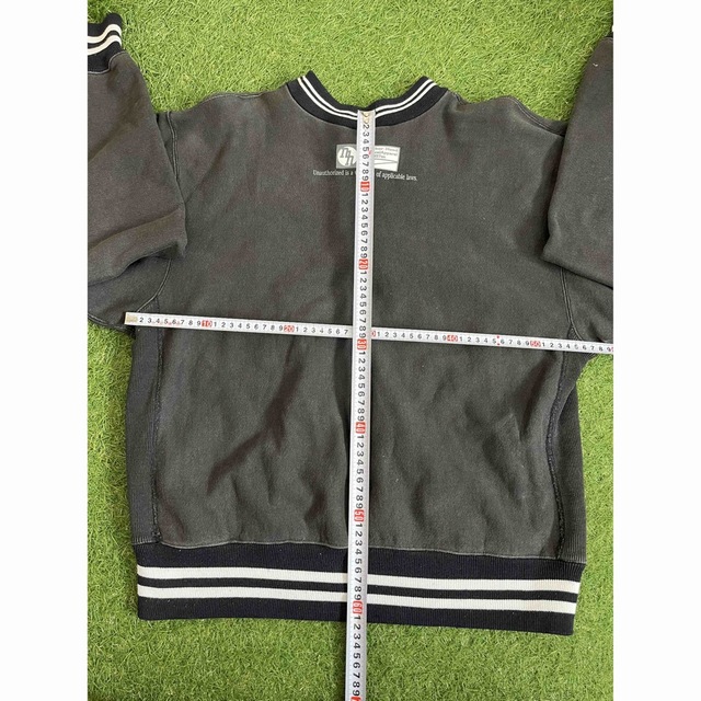 NEIGHBORHOOD(ネイバーフッド)のNeighborhood ネイバーフッド リブラインVネック　スウェット メンズのトップス(スウェット)の商品写真