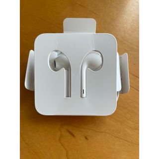 アップル(Apple)のApple イヤホン　(ヘッドフォン/イヤフォン)