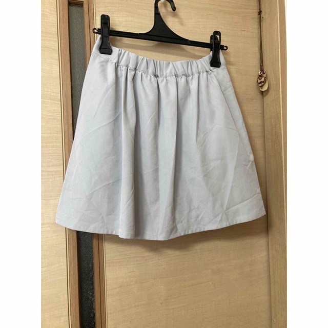 PAGEBOY(ページボーイ)のalicia PAGEBOY ページボーイ　膝丈スカート　フリーサイズ レディースのスカート(ミニスカート)の商品写真