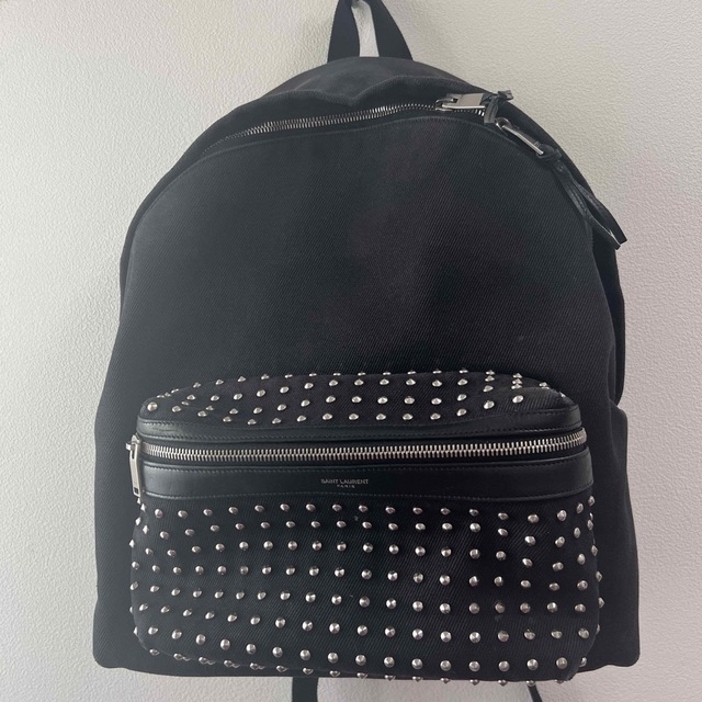 サンローラン リュック saintlaurent スタッズ 黒 最安値級価格 65.0