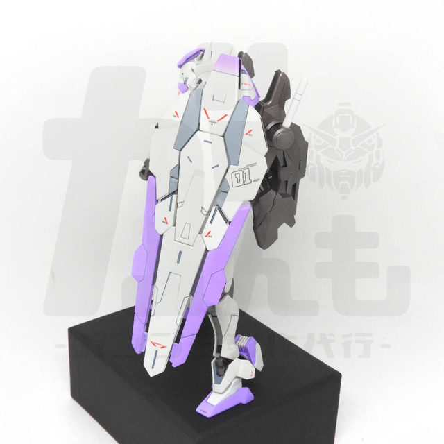 High Grade（BANDAI）(ハイグレード)のHG ガンダムルブリス / ガンプラ 完成品 エンタメ/ホビーのおもちゃ/ぬいぐるみ(模型/プラモデル)の商品写真