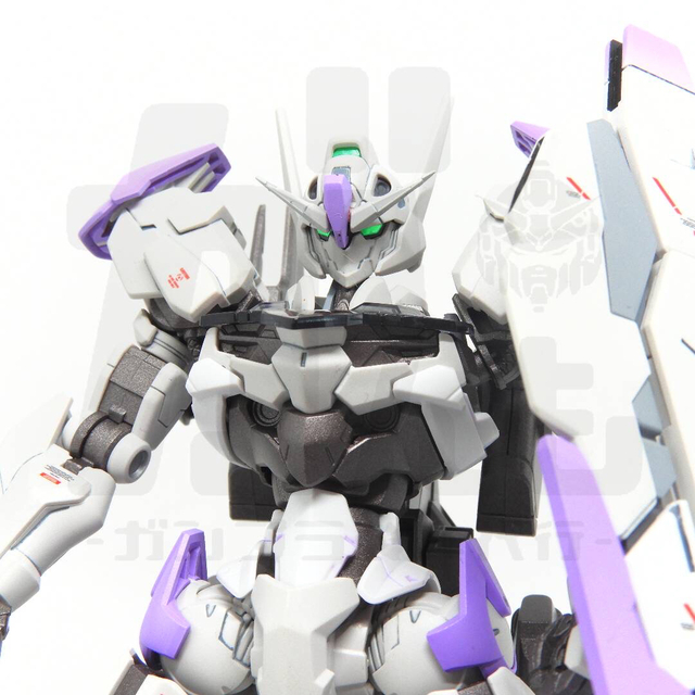 High Grade（BANDAI）(ハイグレード)のHG ガンダムルブリス / ガンプラ 完成品 エンタメ/ホビーのおもちゃ/ぬいぐるみ(模型/プラモデル)の商品写真